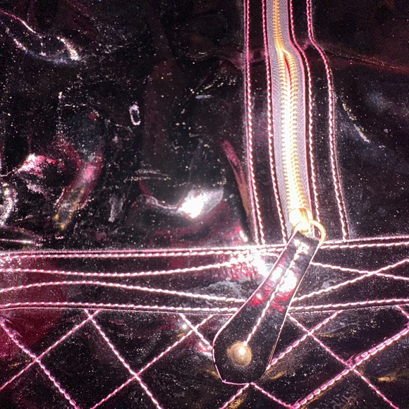 Cavalcanti 🌸 Black Patent Leather Purse - Picture 7 of 9